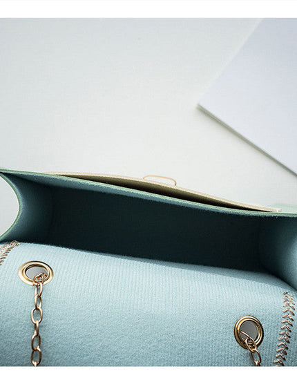 One ShoulderFashion Lock Chain Diagonal Bag