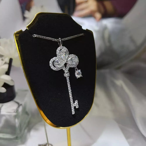 3708ee37-515a-4ddd-bb5b-ded2fb9d3a9b-Max-Origin