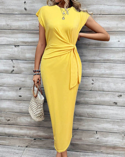 Elegant Waist Strap Striped Round Neck Short Sleeve And Long Pattern Dress