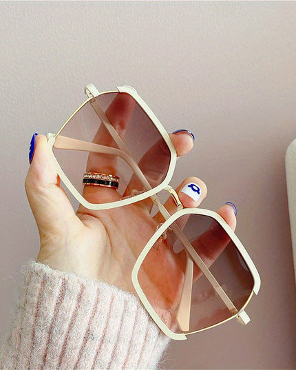 Geometric Frame Fashion Casual Gradient Sunglasses | ZAKAPOP