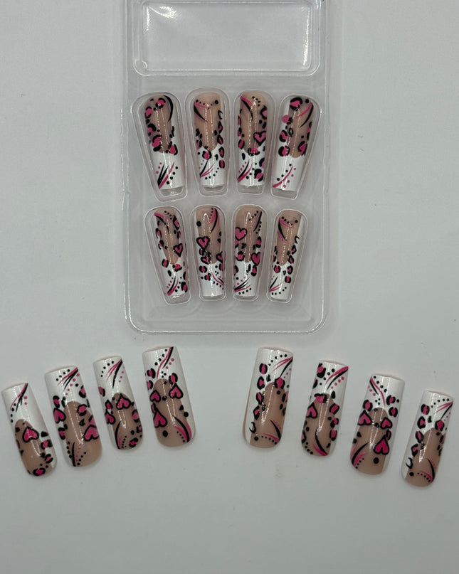 Love Savage Press-On Nails – Pink Heart Cheetah Print