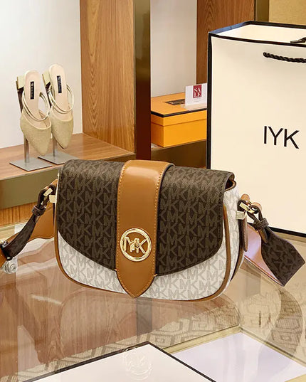 New Women's Leather Saddle Bag