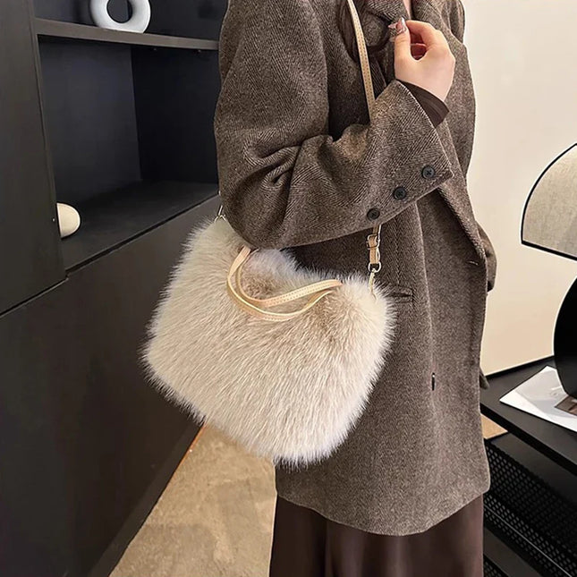 Faux Fur Shoulder Bag: Women's Plush Crossbody Handbag - Luxury Winter Style