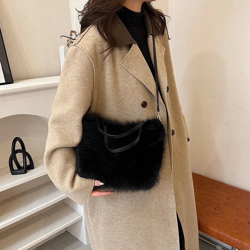 Faux Fur Tote Bag Women's | Bucket Plush Luxury Design Ladies Handbags & Soft Winter Crossbody Shoulder Bags (Bolsa Feminina)