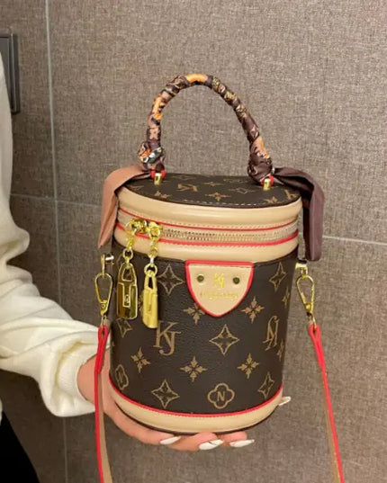 New Korean Style Women's Bucket Bag (Shoulder)