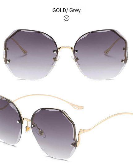 Women's Stylish Vintage Oversized Square Gradient Sunglasses | ZAKAPOP