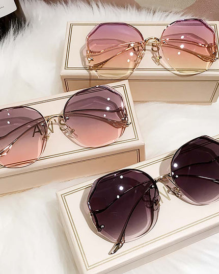 Women's Stylish Vintage Oversized Square Gradient Sunglasses | ZAKAPOP