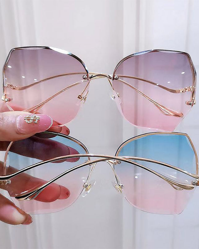 Women's Stylish Vintage Oversized Square Gradient Sunglasses | ZAKAPOP