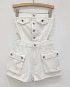 L / White