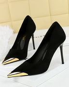 Black / 34